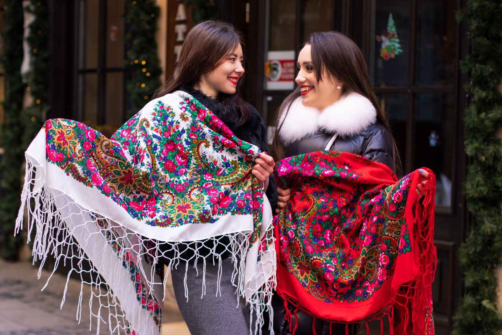 Українські хустини 120х120см