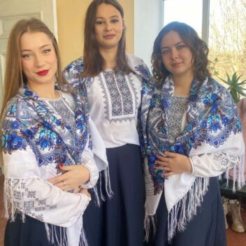 🎶 Nevitska Shop підтримує українські традиції на Фестивалі колядок 2